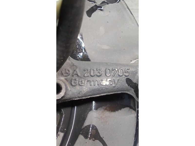 Recambio de mangueta trasera izquierda para mercedes-benz clk (c209) clk 320 cdi (209.320) referencia OEM IAM A2030705  02