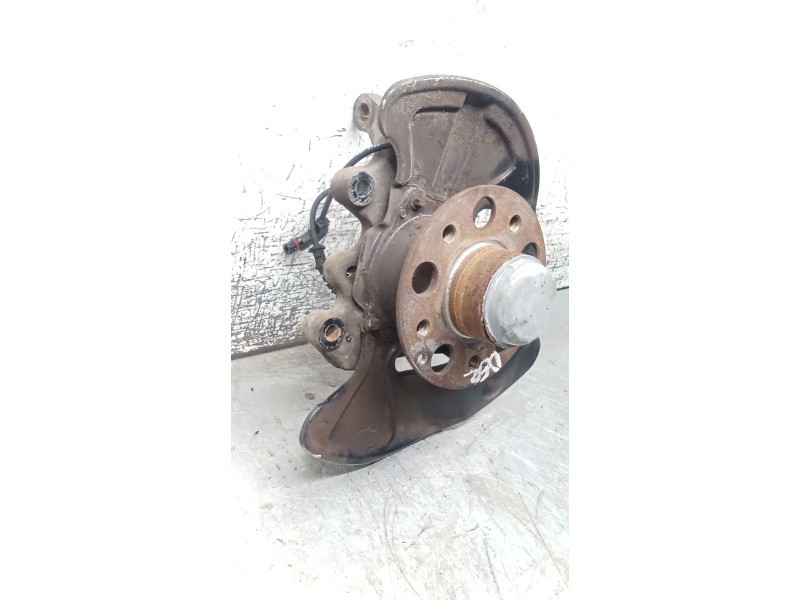 Recambio de mangueta delantera derecha para mercedes-benz clk (c209) clk 320 cdi (209.320) referencia OEM IAM   02