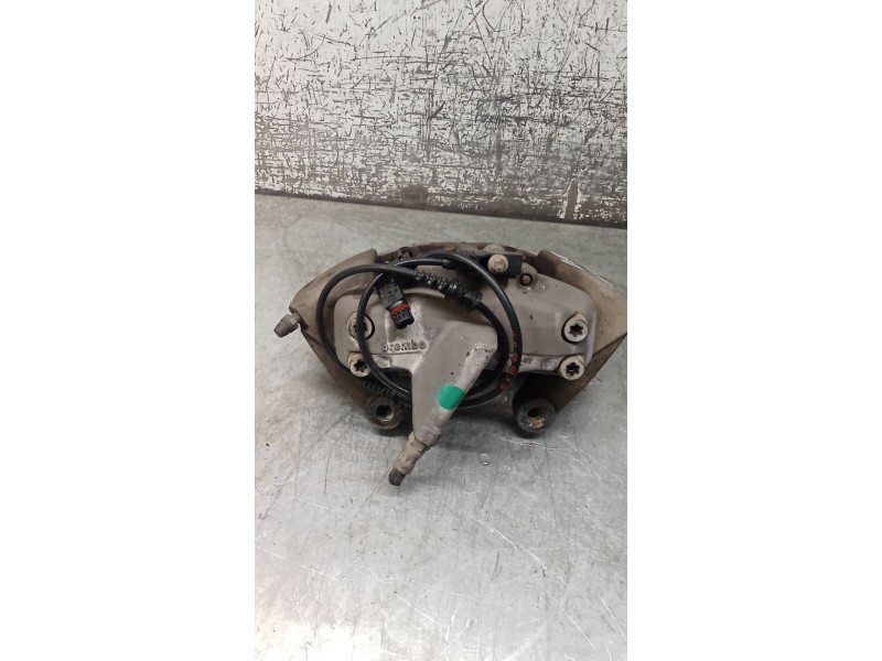 Recambio de pinza freno delantera derecha para mercedes-benz clk (c209) clk 320 cdi (209.320) referencia OEM IAM  BREMBO 02