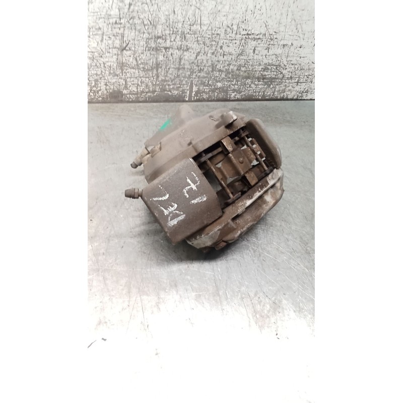 Recambio de pinza freno delantera izquierda para mercedes-benz clk (c209) clk 320 cdi (209.320) referencia OEM IAM  BREMBO 02