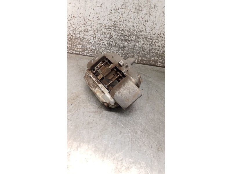 Recambio de pinza freno delantera izquierda para mercedes-benz clk (c209) clk 320 cdi (209.320) referencia OEM IAM  BREMBO 02