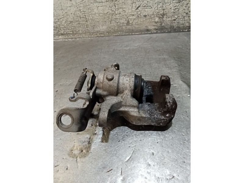 Recambio de pinza freno trasera derecha para mazda 3 lim. () center-line referencia OEM IAM   