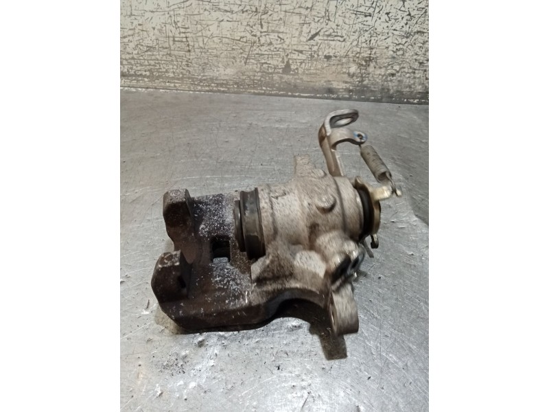 Recambio de pinza freno trasera derecha para mazda 3 lim. () center-line referencia OEM IAM   