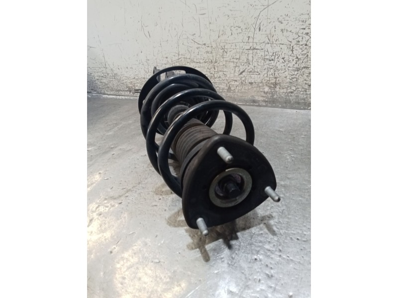 Recambio de amortiguador delantero derecho para mazda 3 lim. () center-line referencia OEM IAM   