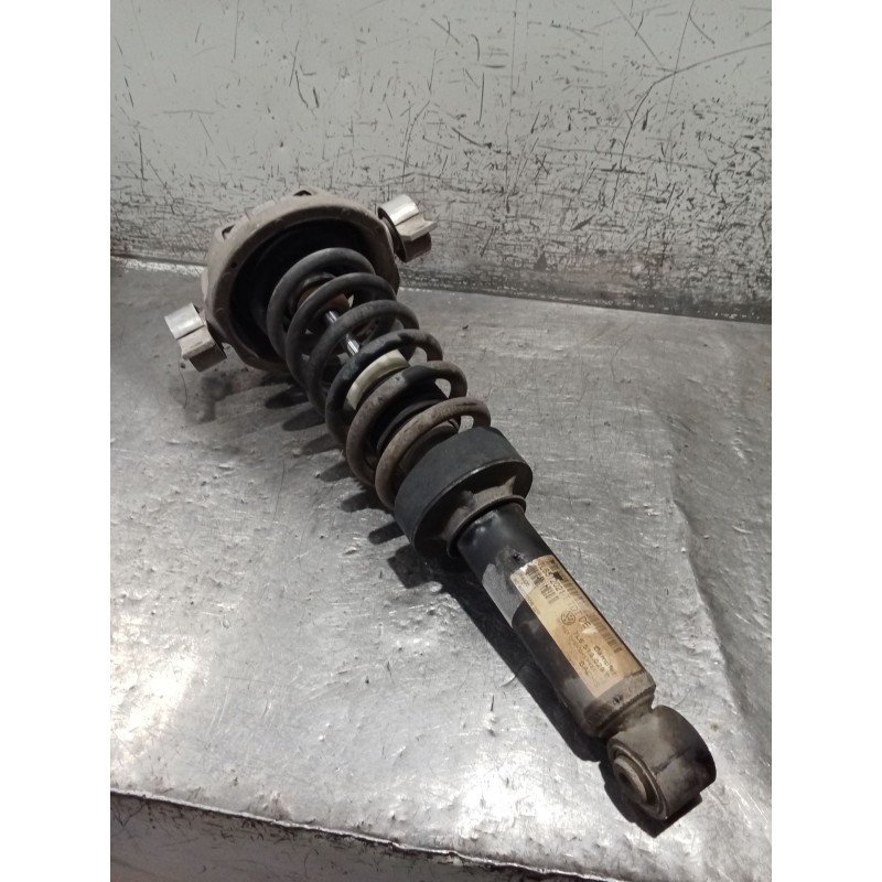 Recambio de amortiguador trasero derecho para volkswagen touareg (7la, 7l6, 7l7) 3.0 v6 tdi referencia OEM IAM 7L6512021T 7L6513