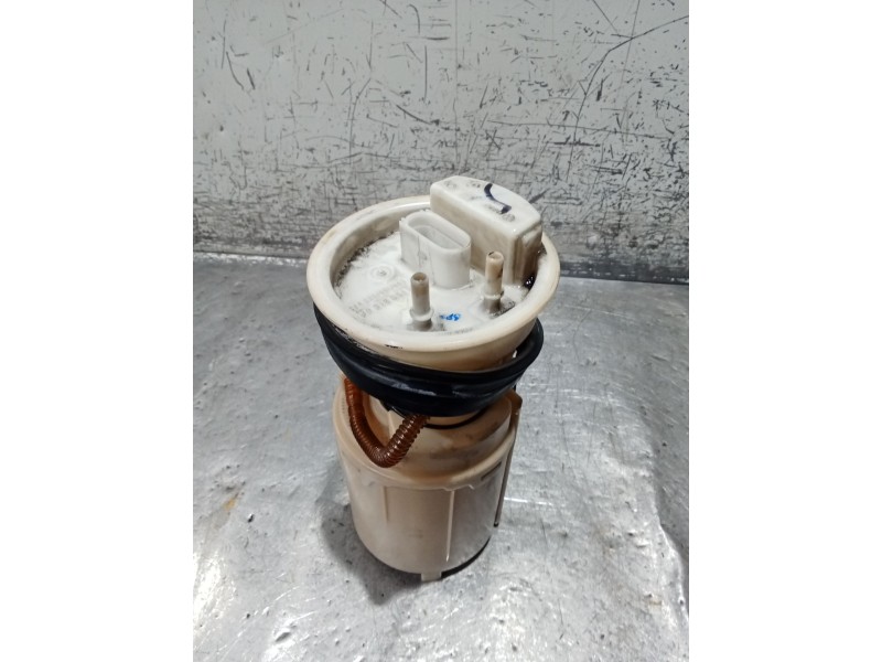 Recambio de bomba combustible para volkswagen golf iv (1j1) 1.6 16v referencia OEM IAM   98
