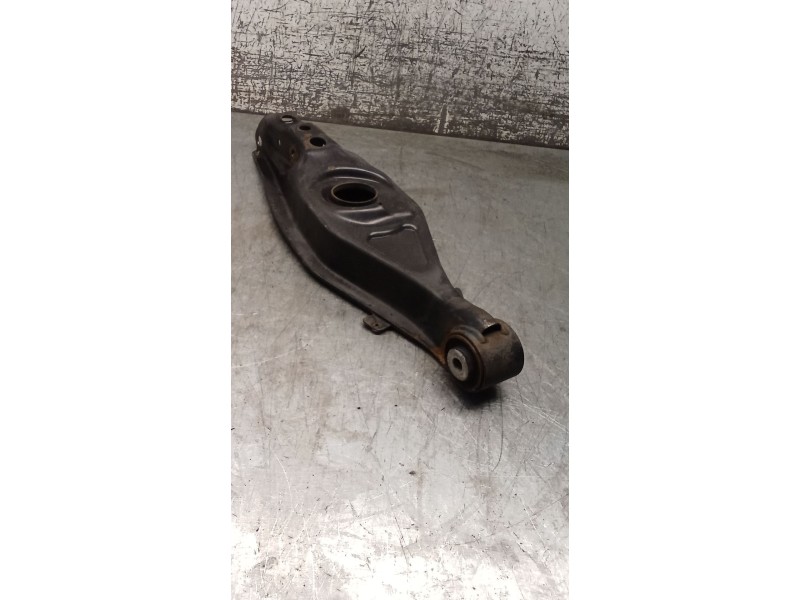Recambio de brazo suspension inferior trasero derecho para mercedes-benz clk (c209) clk 320 cdi (209.320) referencia OEM IAM   0