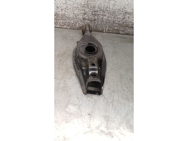 Recambio de brazo suspension inferior trasero derecho para mercedes-benz clk (c209) clk 320 cdi (209.320) referencia OEM IAM   0
