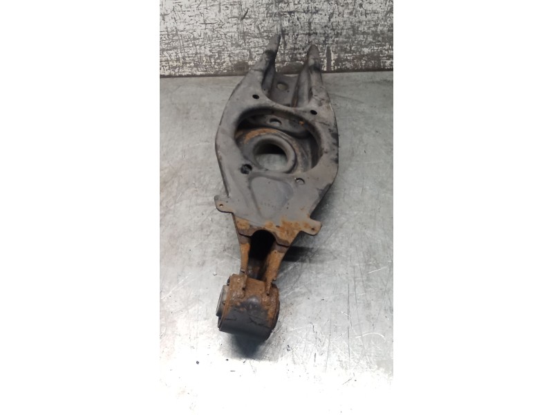 Recambio de brazo suspension inferior trasero derecho para mercedes-benz clk (c209) clk 320 cdi (209.320) referencia OEM IAM   0