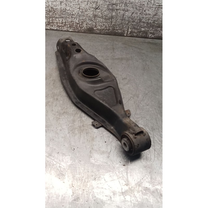 Recambio de brazo suspension inferior trasero izquierdo para mercedes-benz clk (c209) clk 320 cdi (209.320) referencia OEM IAM  