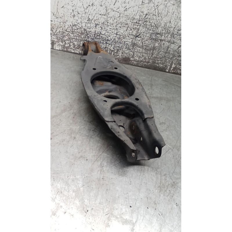 Recambio de brazo suspension inferior trasero izquierdo para mercedes-benz clk (c209) clk 320 cdi (209.320) referencia OEM IAM  