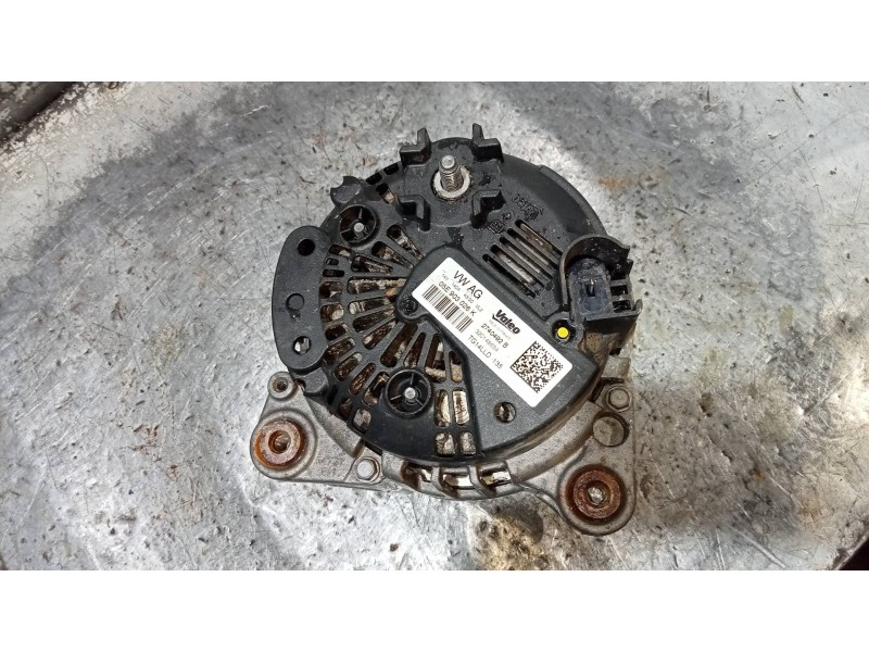 Recambio de alternador para skoda fabia 1.0 tsi referencia OEM IAM 05E903026K TG14LLD135 2740492B