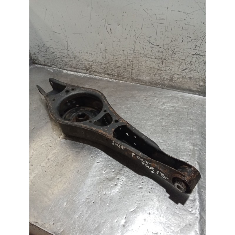 Recambio de brazo suspension inferior trasero izquierdo para volkswagen touran (1t1, 1t2) 1.9 tdi referencia OEM IAM  POSTERIOR 