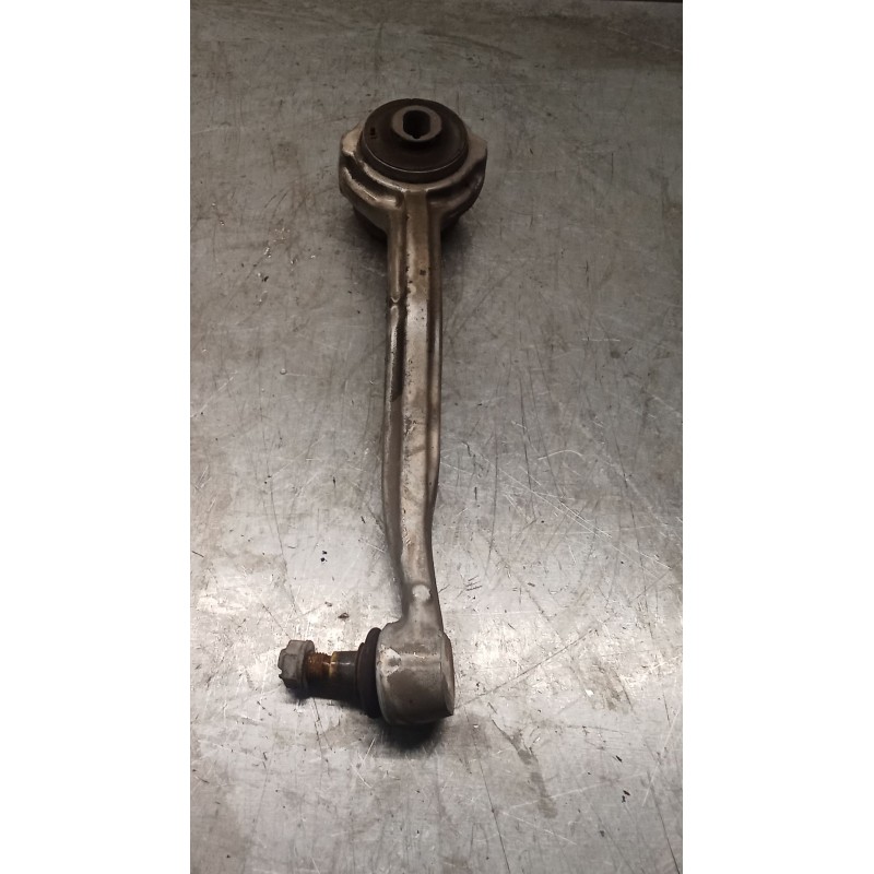 Recambio de brazo suspension inferior delantero derecho para mercedes-benz clk (c209) clk 320 cdi (209.320) referencia OEM IAM  