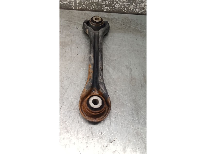 Recambio de brazo suspension superior trasero derecho para mercedes-benz clk (c209) clk 320 cdi (209.320) referencia OEM IAM   0