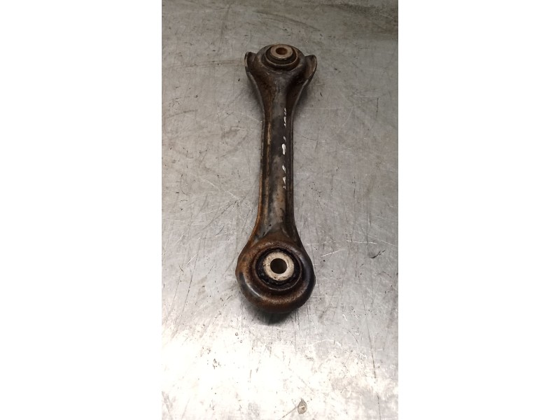 Recambio de brazo suspension superior trasero izquierdo para mercedes-benz clk (c209) clk 320 cdi (209.320) referencia OEM IAM  