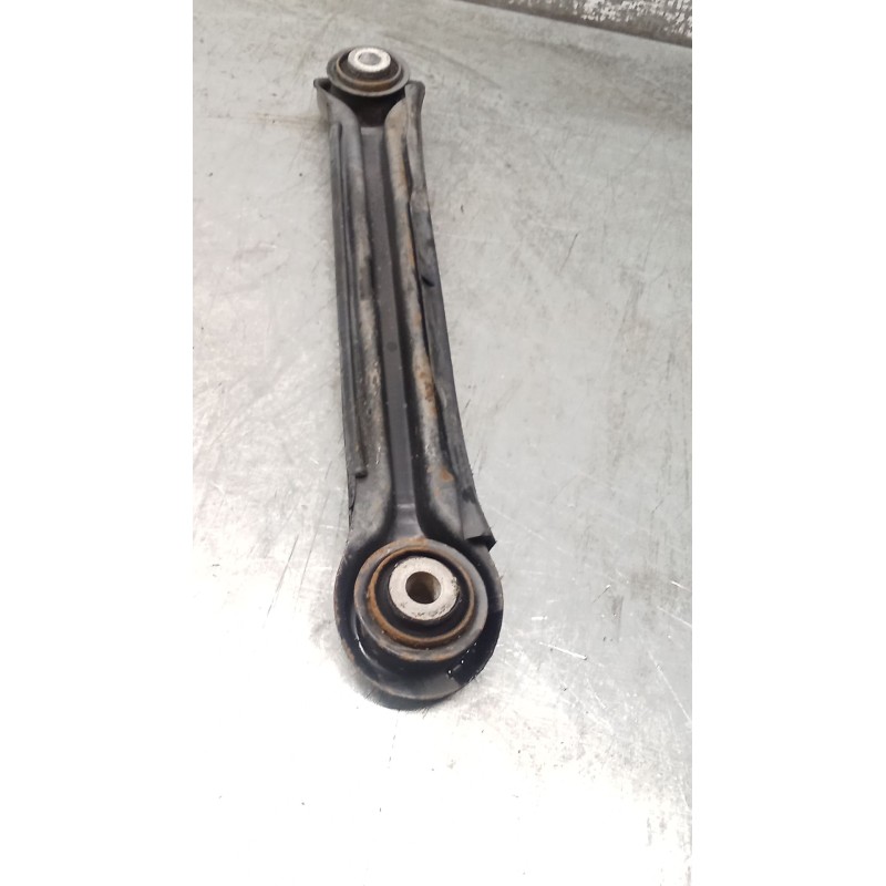 Recambio de brazo suspension inferior trasero derecho para mercedes-benz clk (c209) clk 320 cdi (209.320) referencia OEM IAM   0