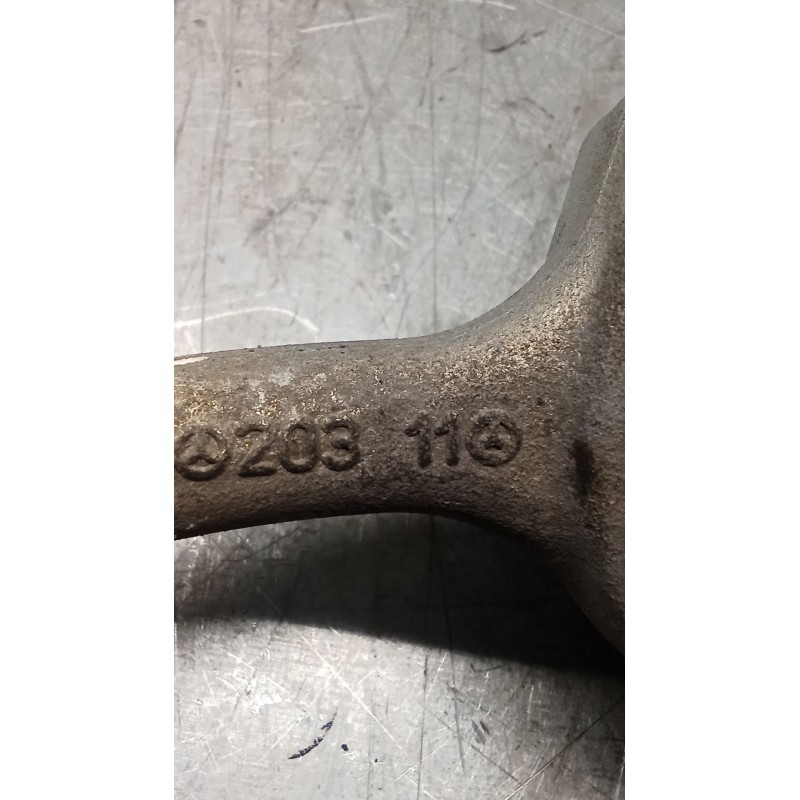 Recambio de brazo suspension inferior delantero derecho para mercedes-benz clk (c209) clk 320 cdi (209.320) referencia OEM IAM  