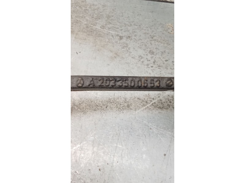 Recambio de brazo suspension inferior trasero izquierdo para mercedes-benz clk (c209) clk 320 cdi (209.320) referencia OEM IAM A