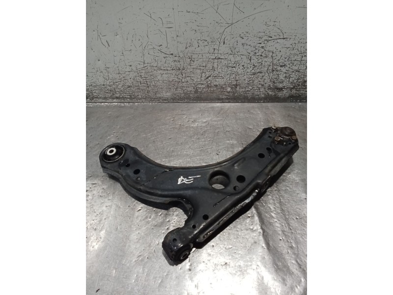 Recambio de brazo suspension inferior delantero derecho para skoda octavia i (1u2) 1.6 referencia OEM IAM   00