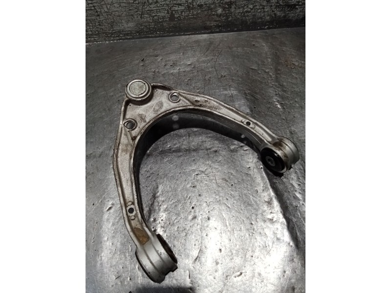 Recambio de brazo suspension superior delantero izquierdo para volkswagen touareg (7la, 7l6, 7l7) 3.0 v6 tdi referencia OEM IAM 