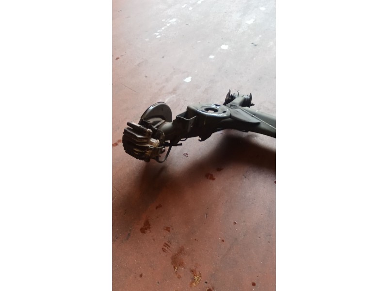 Recambio de puente trasero para volkswagen golf iv (1j1) 1.6 16v referencia OEM IAM DISCO/ABS  