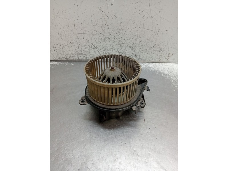 Recambio de motor calefaccion para fiat doblo furgoneta/monovolumen (223_) 1.9 d (223zxb1a) referencia OEM IAM 141730600  2001