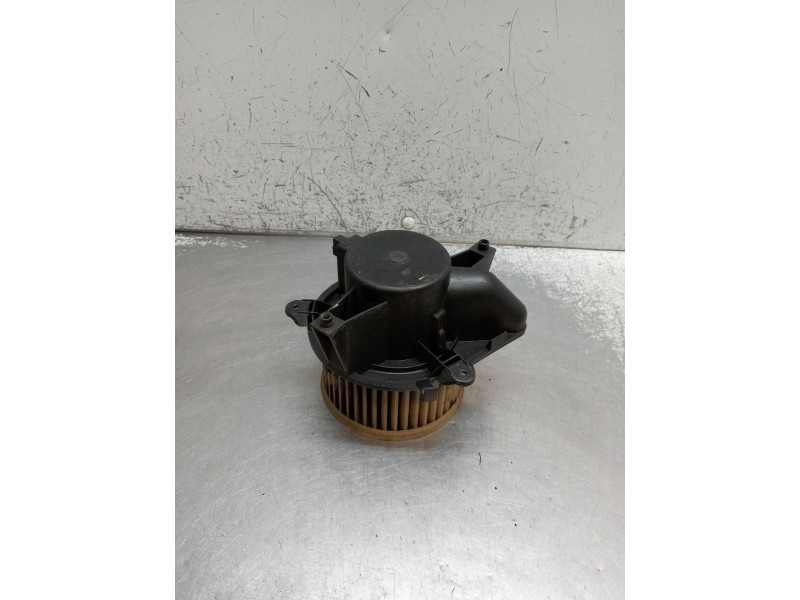 Recambio de motor calefaccion para fiat doblo furgoneta/monovolumen (223_) 1.9 d (223zxb1a) referencia OEM IAM 141730600  2001