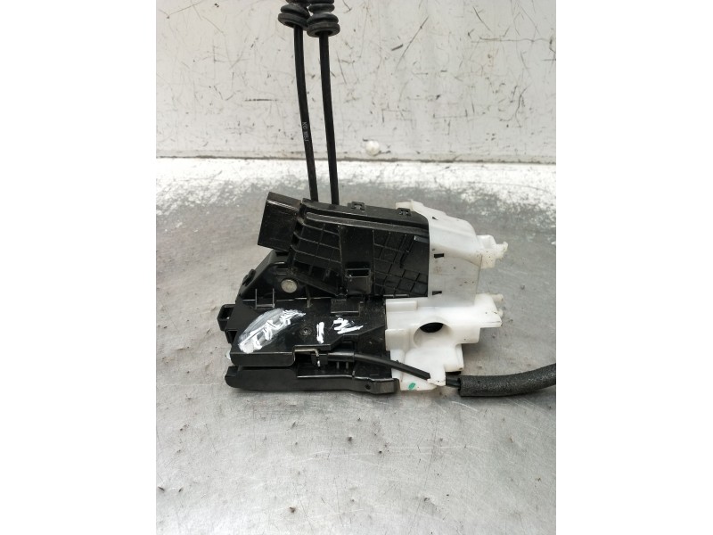Recambio de motor cierre centralizado trasero izquierdo para hyundai tucson (tl, tle) 1.6 gdi referencia OEM IAM 81410D7510 5P 2