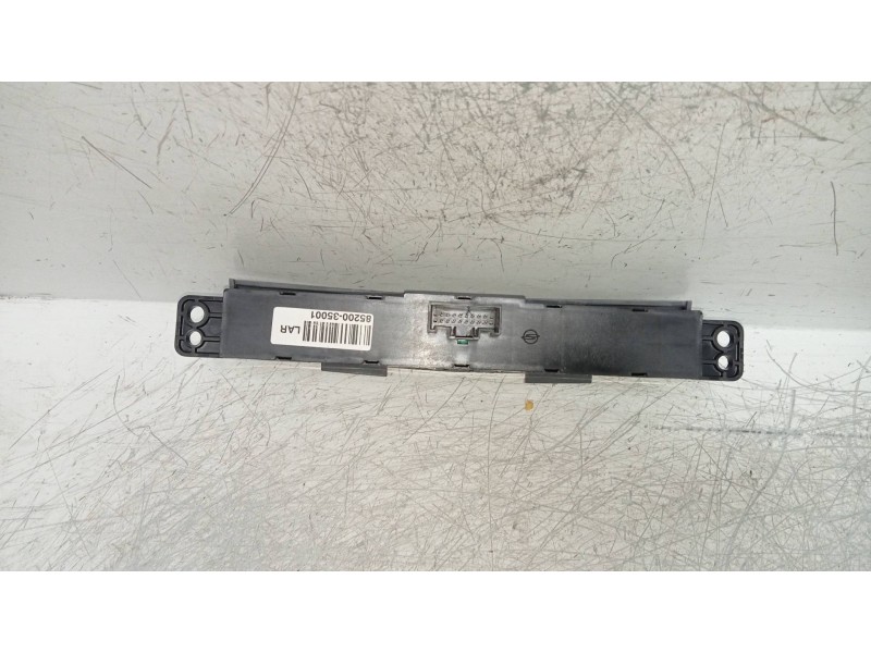 Recambio de mando multifuncion para ssangyong tivoli 1.6 turbodiesel cat referencia OEM IAM 8520035001  