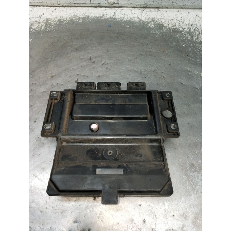 Recambio de centralita motor uce para renault kangoo / grand kangoo ii (kw0/1_) 1.5 dci 85 (kw0k, kw0l, kw0b) referencia OEM IAM