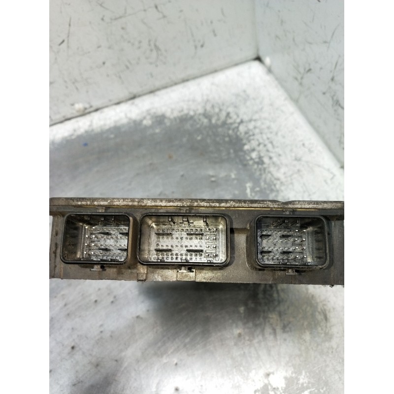 Recambio de centralita motor uce para renault kangoo / grand kangoo ii (kw0/1_) 1.5 dci 85 (kw0k, kw0l, kw0b) referencia OEM IAM