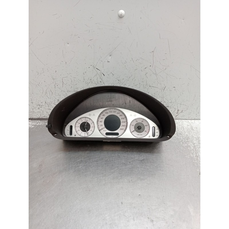Recambio de cuadro instrumentos para mercedes-benz clk (c209) clk 320 cdi (209.320) referencia OEM IAM A2095400047 110080291 C20