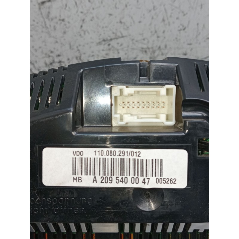 Recambio de cuadro instrumentos para mercedes-benz clk (c209) clk 320 cdi (209.320) referencia OEM IAM A2095400047 110080291 C20