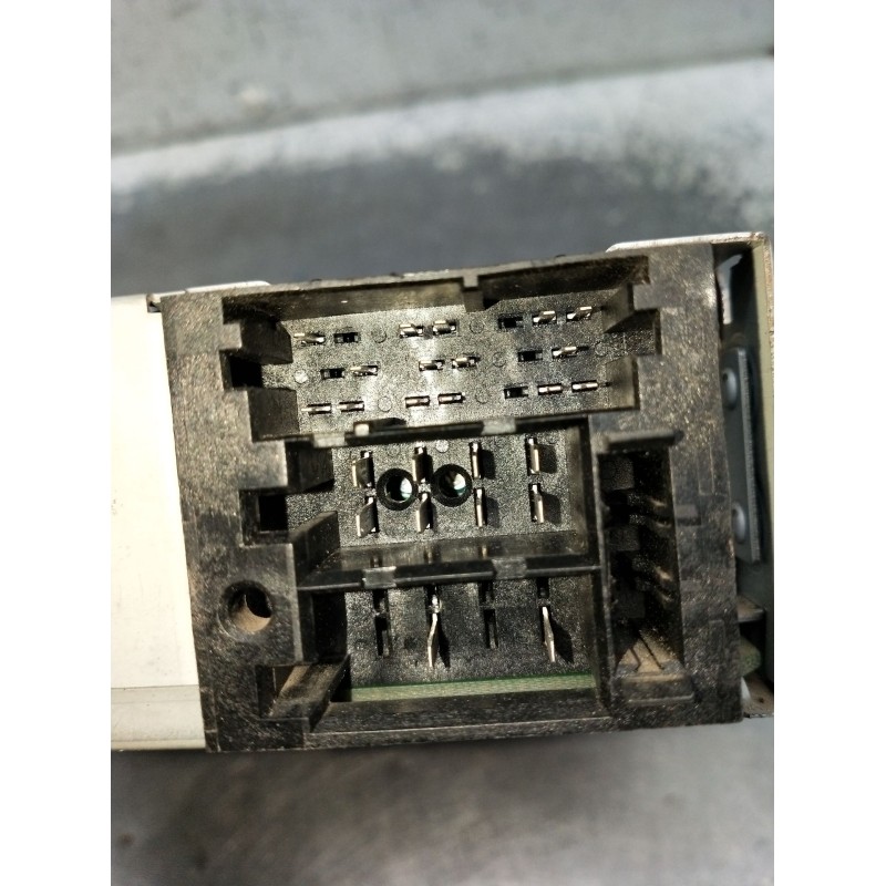 Recambio de sistema audio / radio cd para renault kangoo / grand kangoo ii (kw0/1_) 1.5 dci 85 (kw0k, kw0l, kw0b) referencia OEM