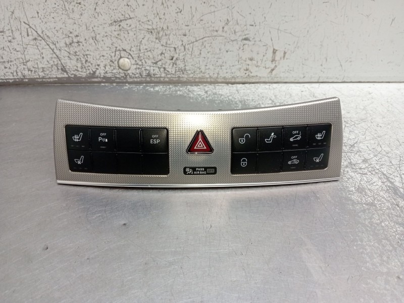 Recambio de mando multifuncion para mercedes-benz clk (c209) clk 320 cdi (209.320) referencia OEM IAM A2096890031  C209 2002