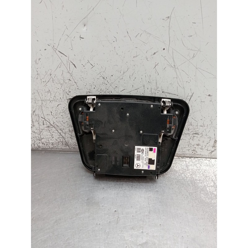 Recambio de luz interior para mercedes-benz clk (c209) clk 320 cdi (209.320) referencia OEM IAM A2098202201 2JM00939302 C209 200