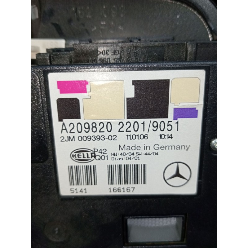 Recambio de luz interior para mercedes-benz clk (c209) clk 320 cdi (209.320) referencia OEM IAM A2098202201 2JM00939302 C209 200