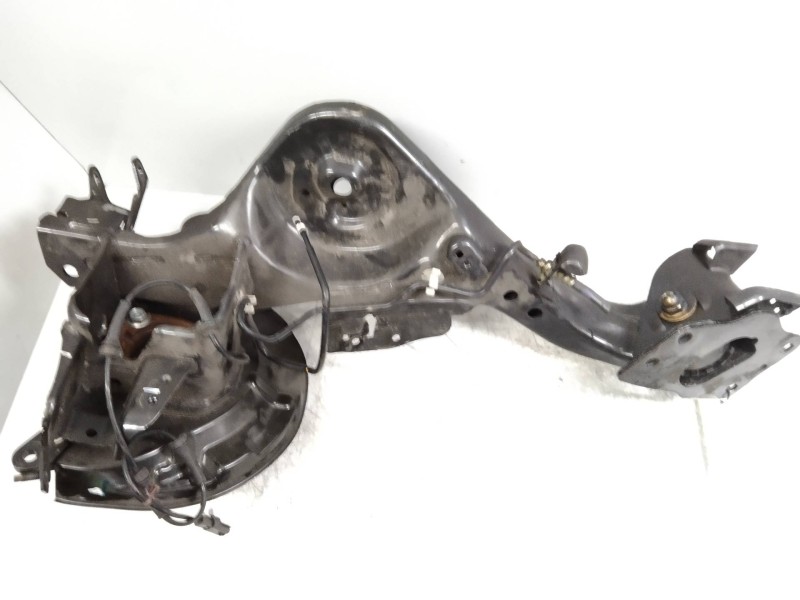 Recambio de mangueta trasera derecha para nissan qashqai (j11) tekna referencia OEM IAM   