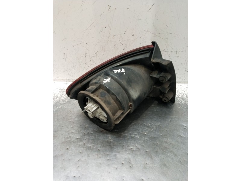 Recambio de piloto trasero derecho para seat altea (5p1) 2.0 tdi 16v referencia OEM IAM   2004