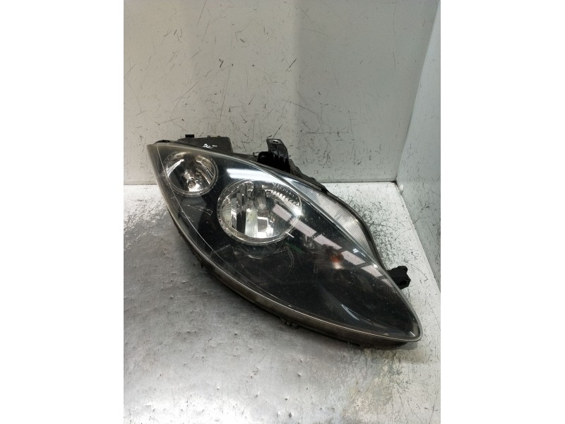 Recambio de faro derecho para seat altea (5p1) 2.0 tdi 16v referencia OEM IAM 5P1941006A 89309820 2004