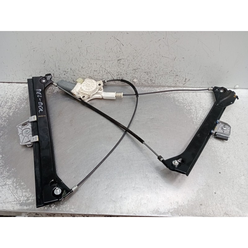 Recambio de elevalunas delantero derecho para mercedes-benz clk (c209) clk 320 cdi (209.320) referencia OEM IAM 0130821920  C209