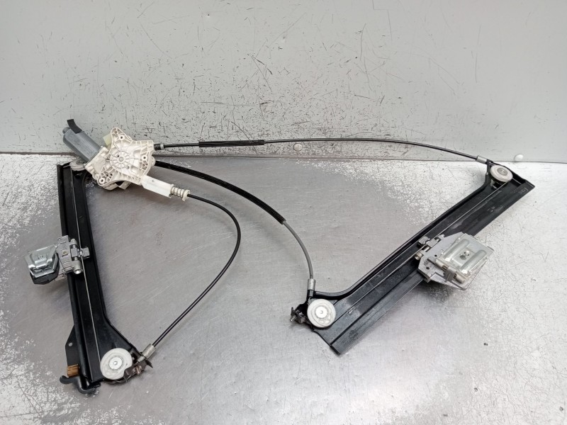 Recambio de elevalunas delantero izquierdo para mercedes-benz clk (c209) clk 320 cdi (209.320) referencia OEM IAM 0130821921  C2