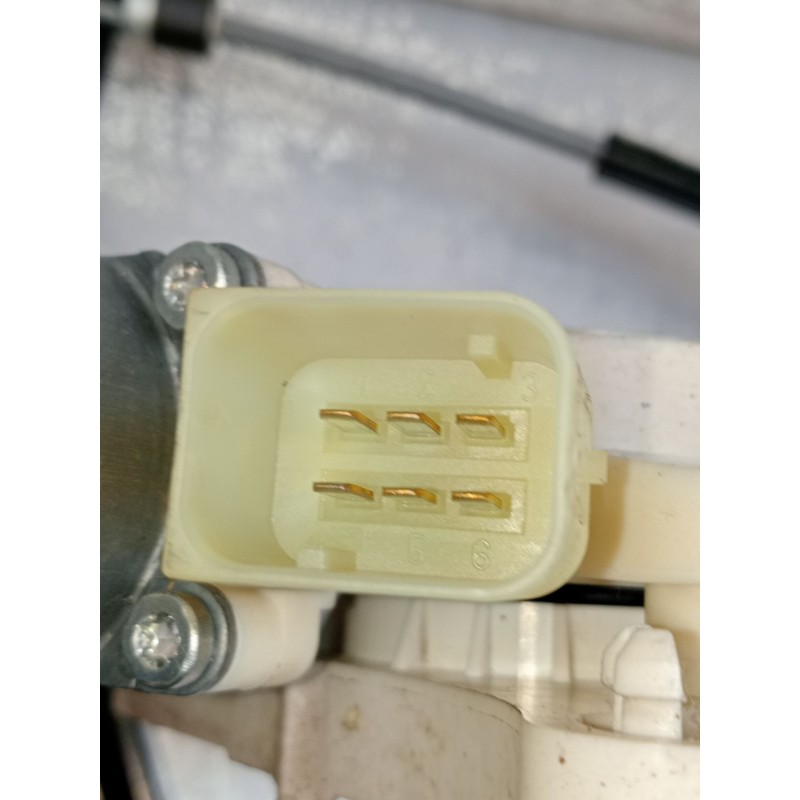 Recambio de elevalunas delantero izquierdo para mercedes-benz clk (c209) clk 320 cdi (209.320) referencia OEM IAM 0130821921  C2