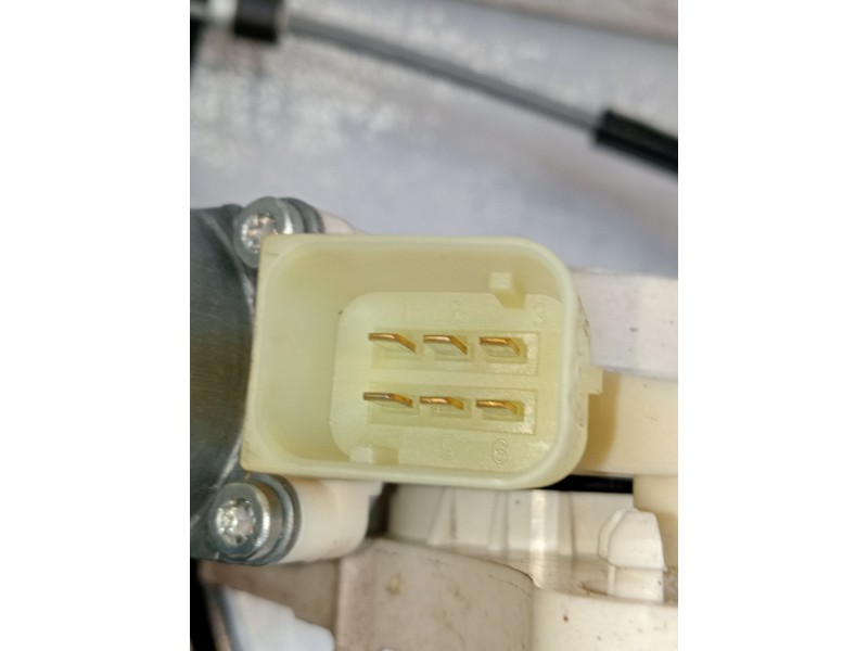 Recambio de elevalunas delantero izquierdo para mercedes-benz clk (c209) clk 320 cdi (209.320) referencia OEM IAM 0130821921  C2