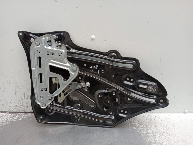 Recambio de elevalunas trasero izquierdo para mercedes-benz clk (c209) clk 320 cdi (209.320) referencia OEM IAM   C209 2002 2P