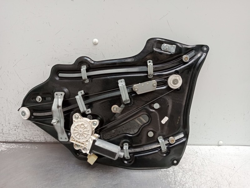 Recambio de elevalunas trasero izquierdo para mercedes-benz clk (c209) clk 320 cdi (209.320) referencia OEM IAM   C209 2002 2P