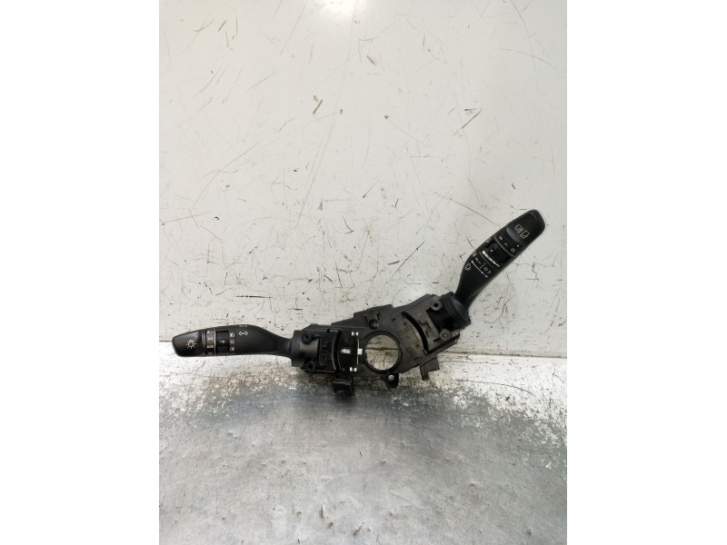 Recambio de mando luces para hyundai tucson (tl, tle) 1.6 gdi referencia OEM IAM 93403D3950 3C13AS1000 2015