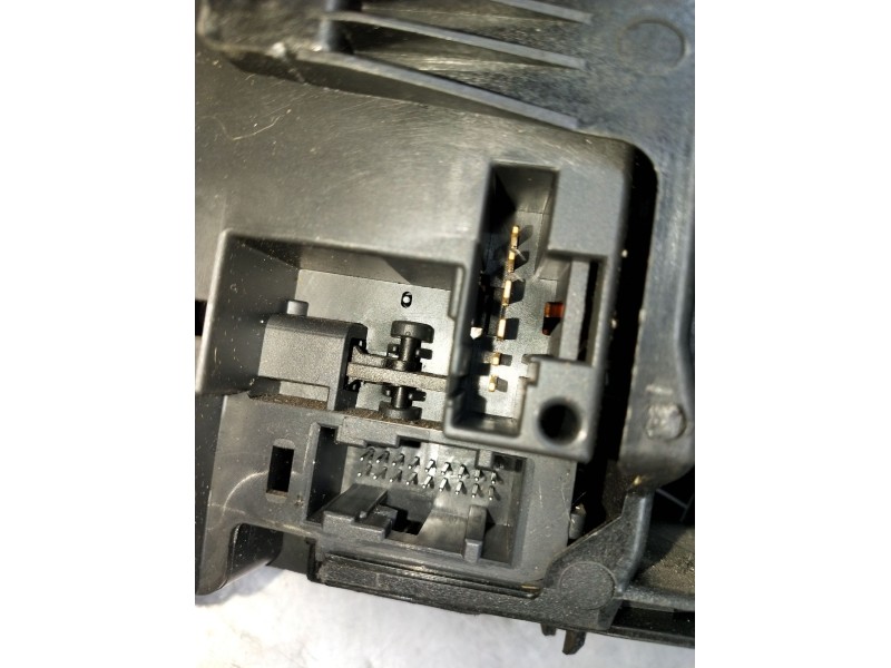 Recambio de mando luces para renault kangoo / grand kangoo ii (kw0/1_) 1.5 dci 85 (kw0k, kw0l, kw0b) referencia OEM IAM 88103005