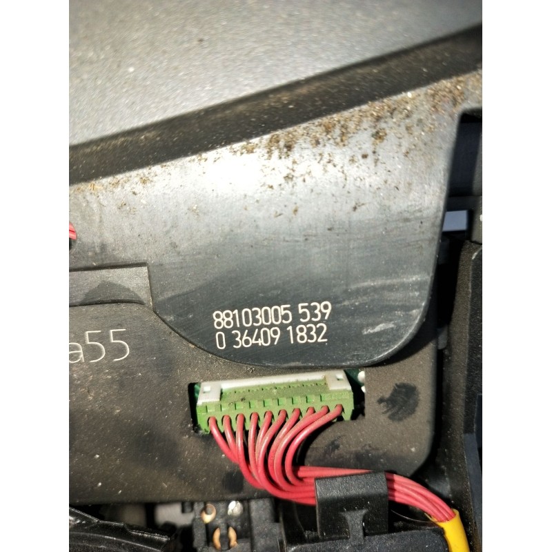 Recambio de mando luces para renault kangoo / grand kangoo ii (kw0/1_) 1.5 dci 85 (kw0k, kw0l, kw0b) referencia OEM IAM 88103005